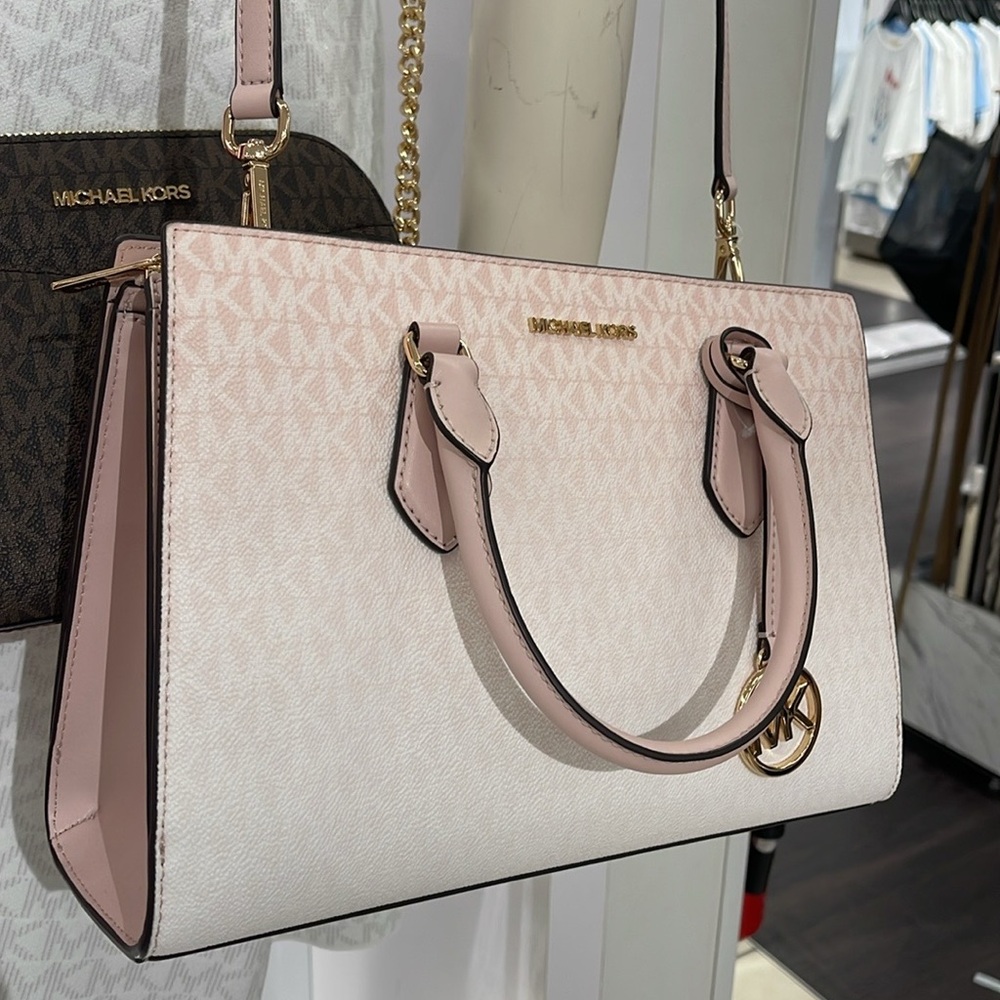MICHAEL KORS Sheila Md Ombré Signature Logo Satchel Crossbody 
Powder Blush 
NWT - Picture 7 of 16